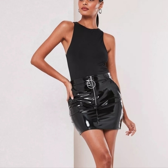 MISSGUIDED Basics Seamless Racer Neck Thong Bodysuit - Picture 1 of 10